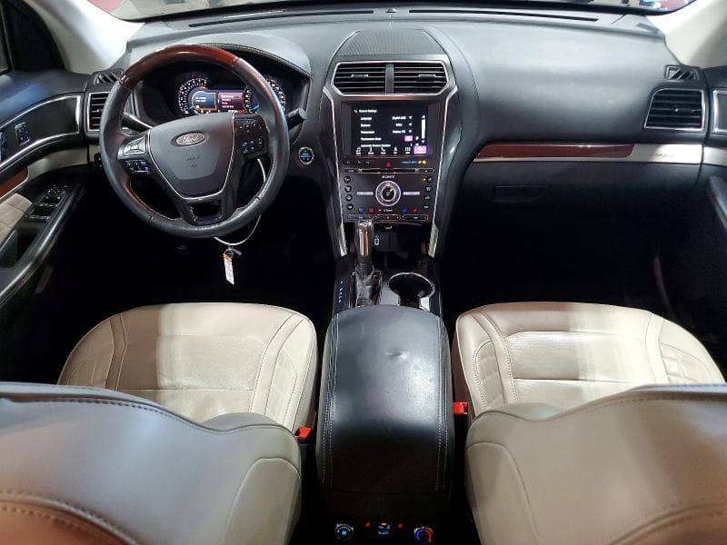 2018 FORD EXPLORER PLATINUM PLATINUM 8