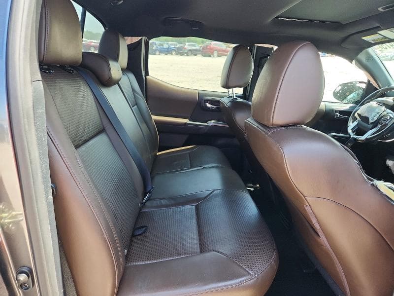2017 TOYOTA TACOMA LIMITED LIMITED 10