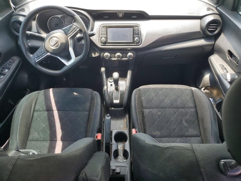 2019 NISSAN KICKS S 8