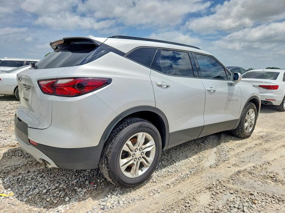 2020 CHEVROLET BLAZER 2LT 3