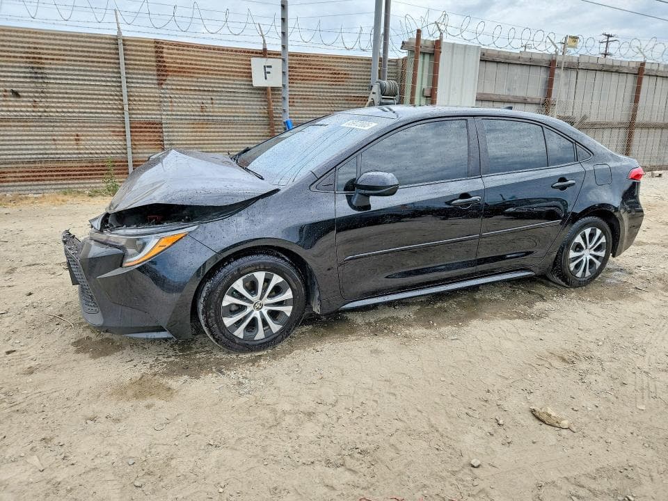 2022 TOYOTA COROLLA LE - 1