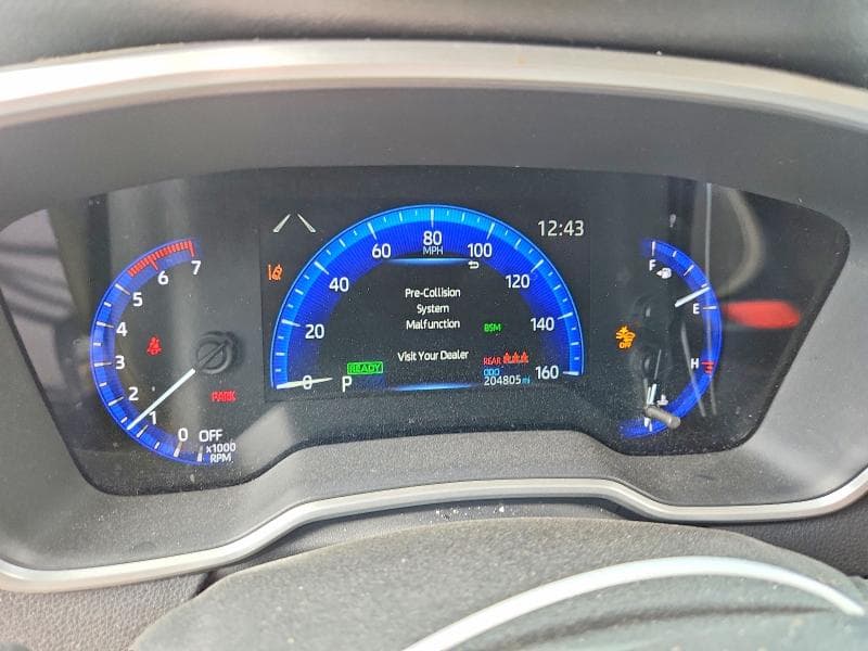 2022 TOYOTA COROLLA LE 9