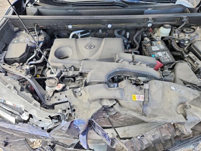 2021 TOYOTA RAV4 XLE PREMIUM 11