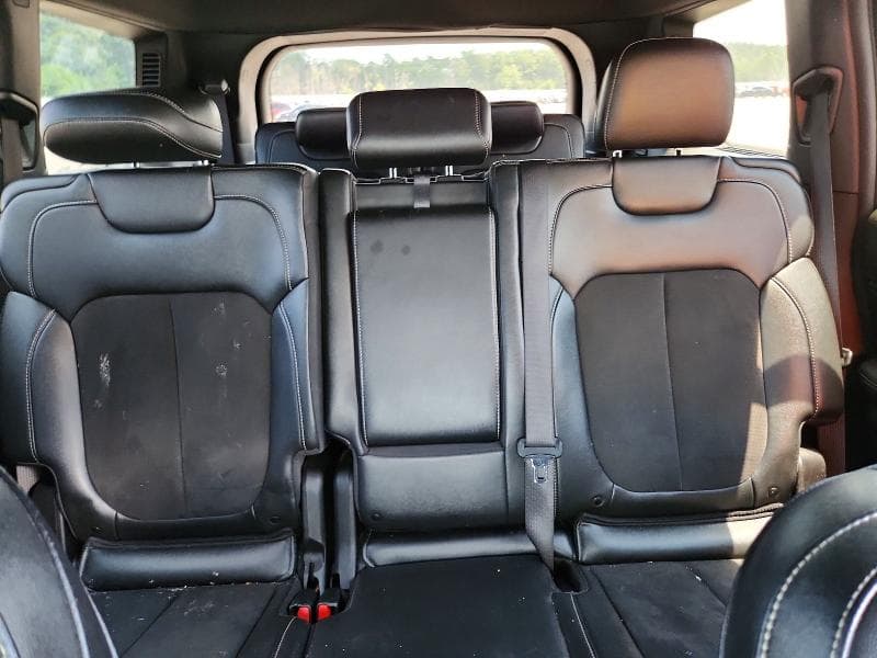 2024 JEEP GRAND CHEROKEE L LAREDO 10