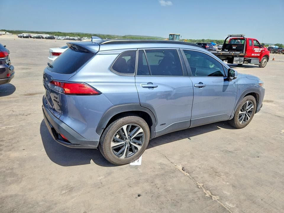 2024 TOYOTA COROLLA CROSS HYBRID XSE 3