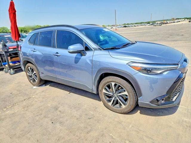 2024 TOYOTA COROLLA CROSS HYBRID XSE 4