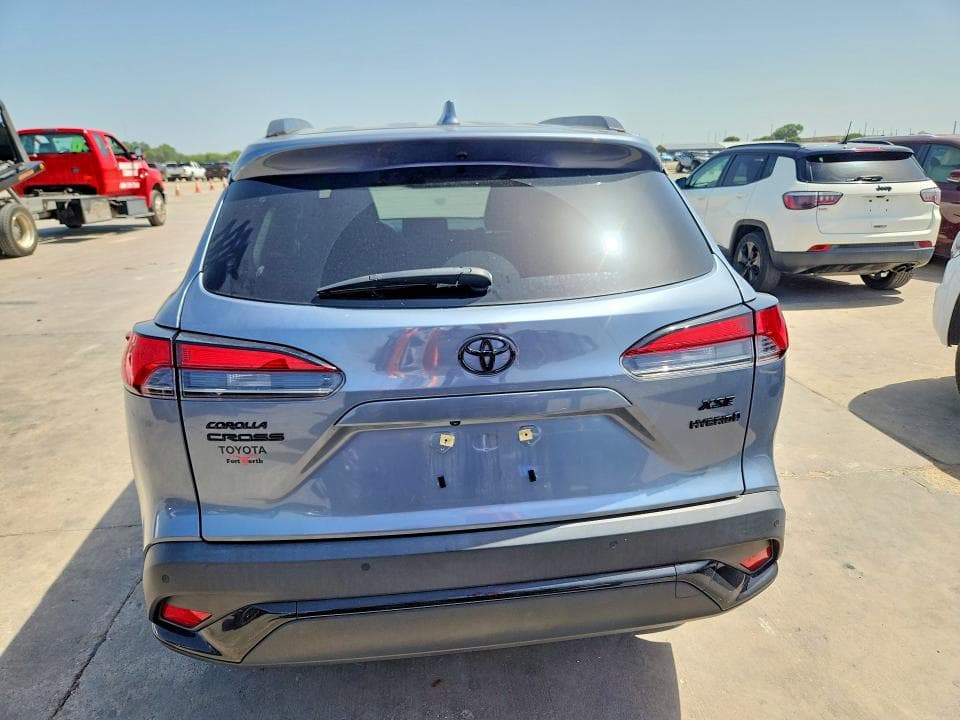 2024 TOYOTA COROLLA CROSS HYBRID XSE 6