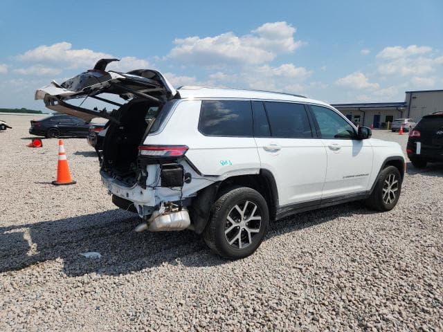 2023 JEEP GRAND CHEROKEE L LIMITED 3