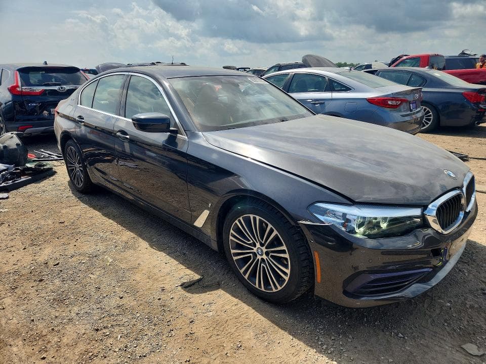 2019 BMW 530XE 4