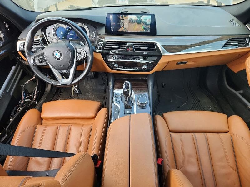 2019 BMW 530XE 8