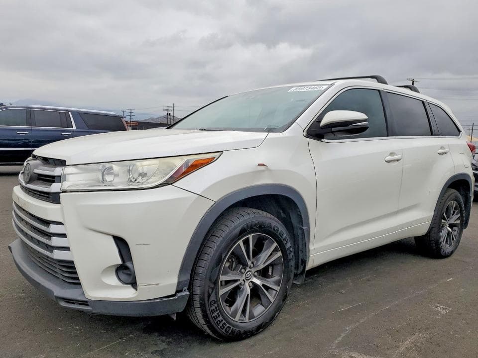 2018 TOYOTA HIGHLANDER LE LE - 1