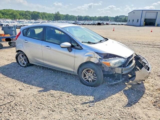 2019 FORD FIESTA SE SE 4
