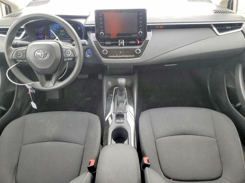 2022 TOYOTA COROLLA LE 8