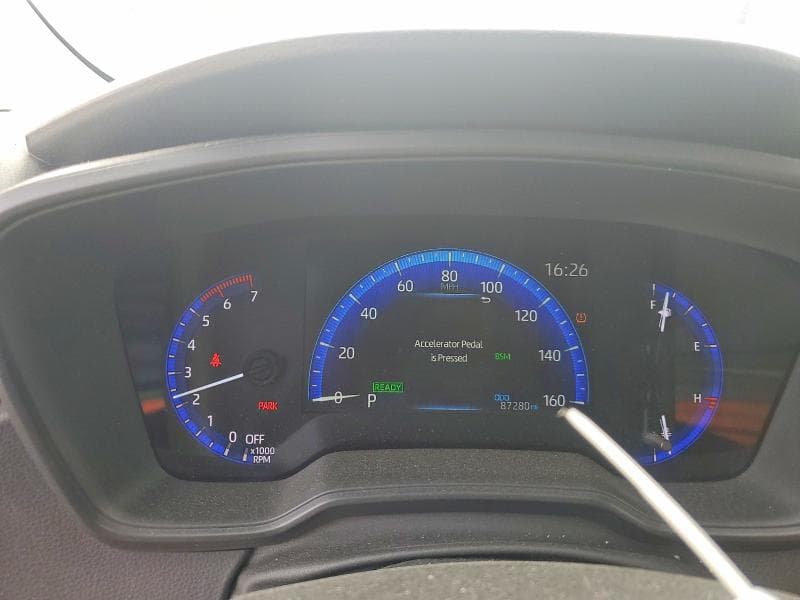 2022 TOYOTA COROLLA LE 9