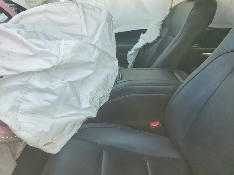 2019 TOYOTA HIGHLANDER XLE 7