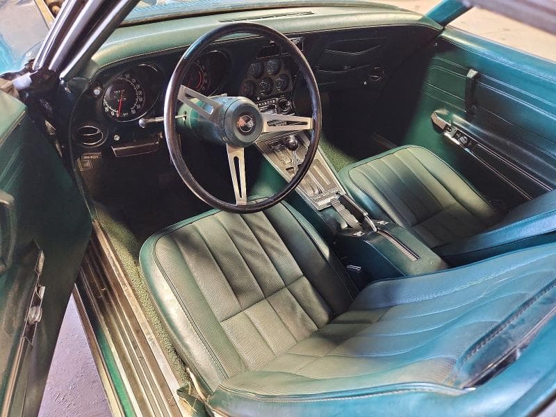 1971 CHEVROLET CORVETTE 8