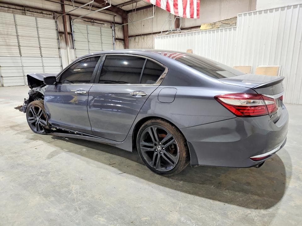 2017 HONDA ACCORD SPORT 2