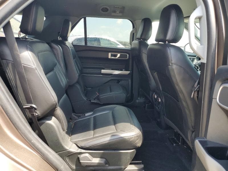 2021 FORD EXPLORER XLT 10