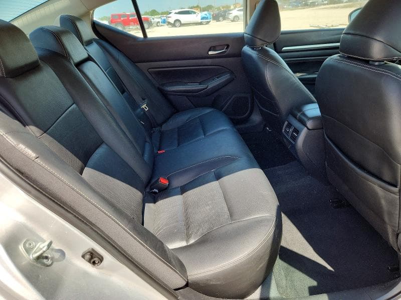 2019 NISSAN ALTIMA SL 10