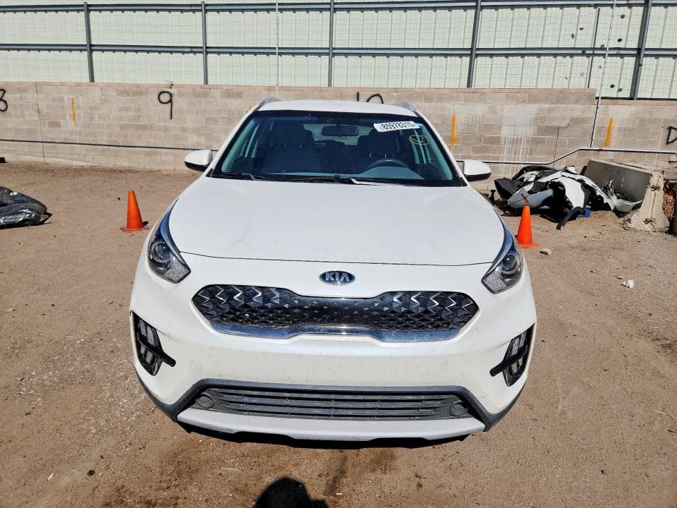 2020 KIA NIRO LX 5