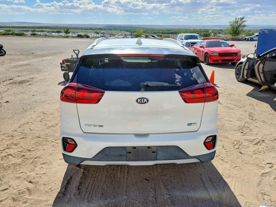 2020 KIA NIRO LX 6