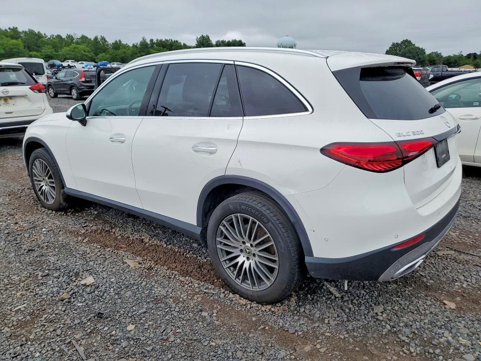2025 MERCEDES-BENZ GLC 300 4MATIC 2