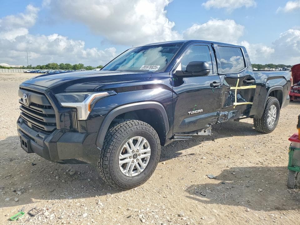 2022 TOYOTA TUNDRA CREWMAX SR5 CREWMAX SR5 - 1