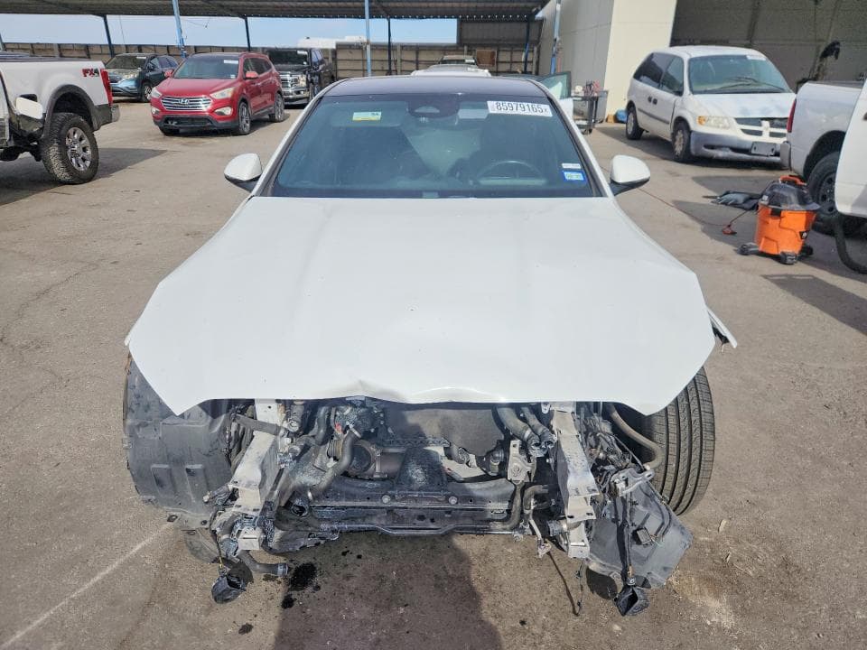 2023 MERCEDES-BENZ C 300 5