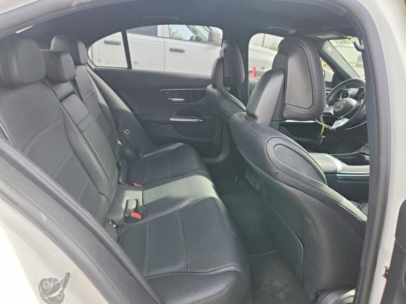 2023 MERCEDES-BENZ C 300 10