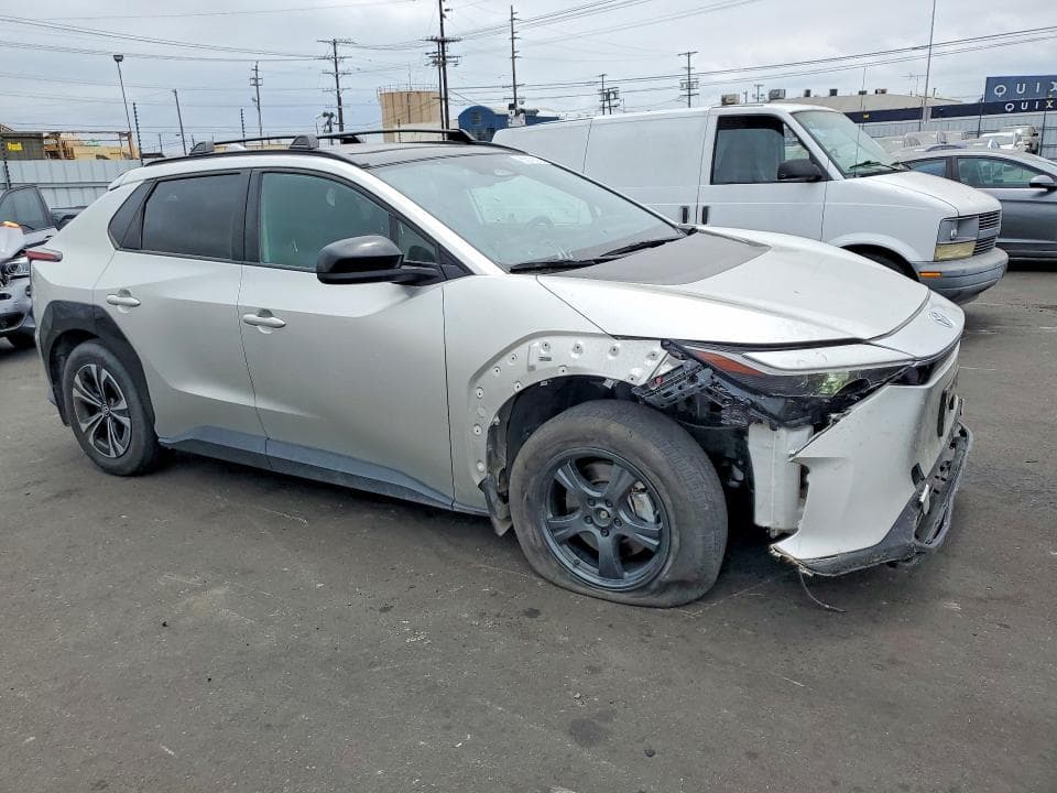 2024 TOYOTA BZ4X XLE 4