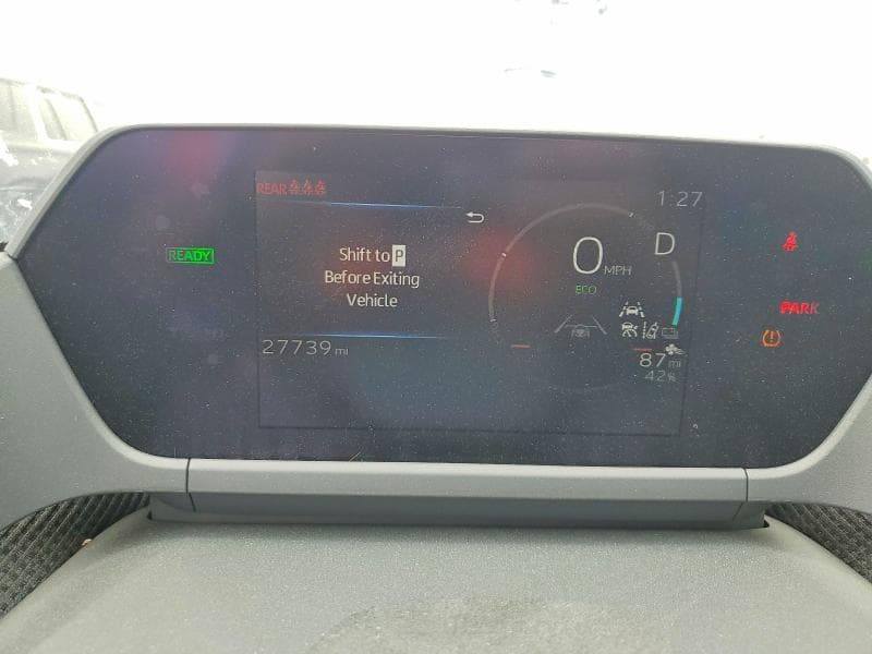 2024 TOYOTA BZ4X XLE 9