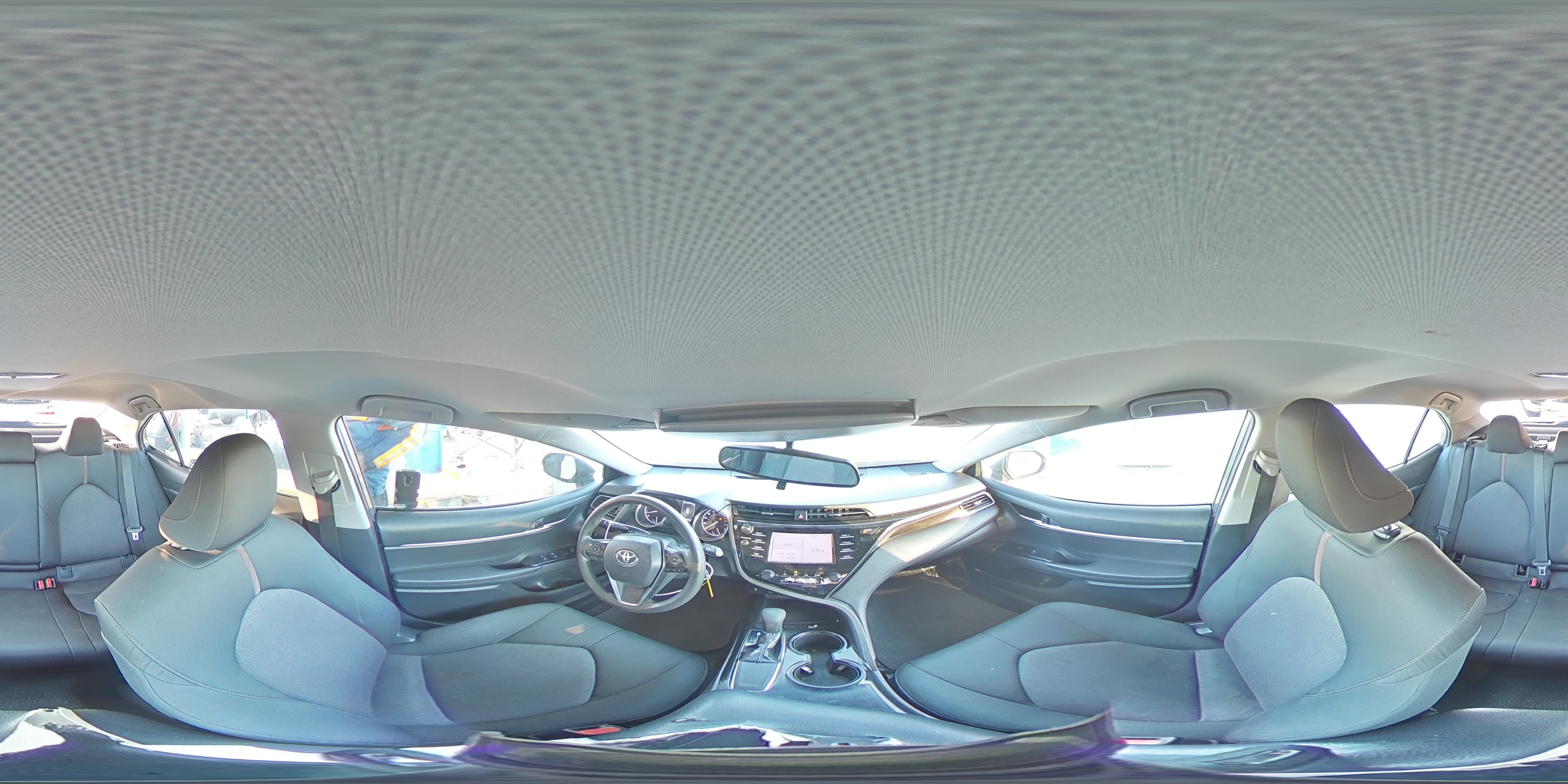 2019 TOYOTA CAMRY L L 13