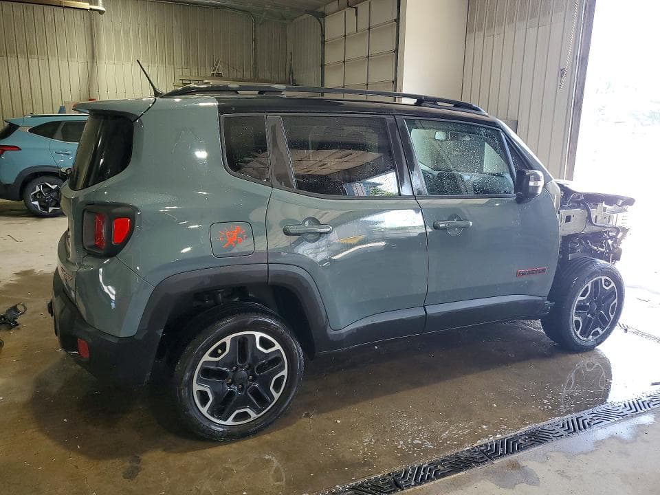 2017 JEEP RENEGADE TRAILHAWK 3
