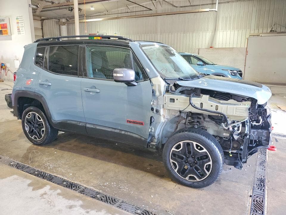 2017 JEEP RENEGADE TRAILHAWK 4