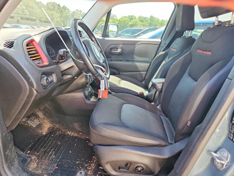 2017 JEEP RENEGADE TRAILHAWK 7
