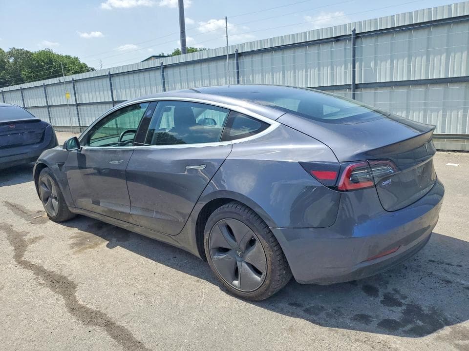 2017 TESLA MODEL 3 2
