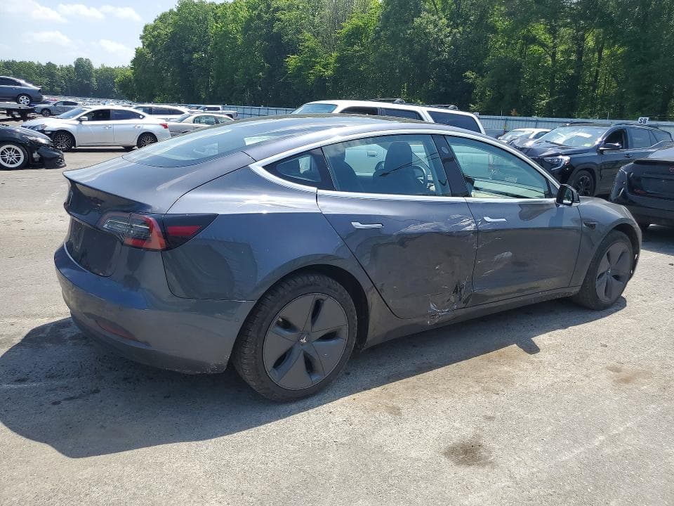 2017 TESLA MODEL 3 3