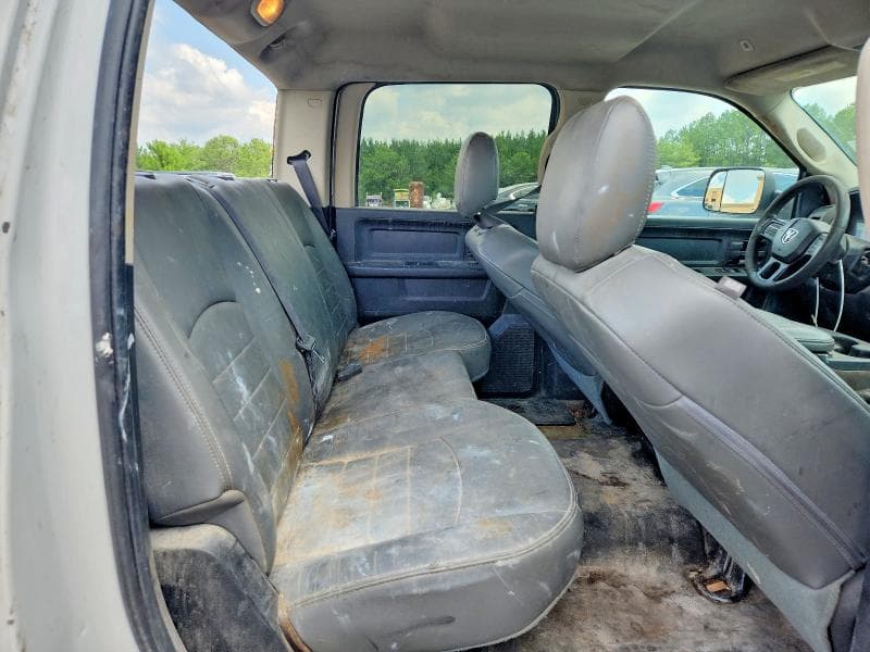 2018 RAM 2500 ST ST 11