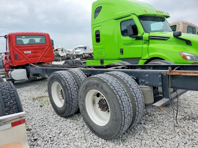 2024 INTERNATIONAL MV607 TRUCK CAB AND CHASSIS 3