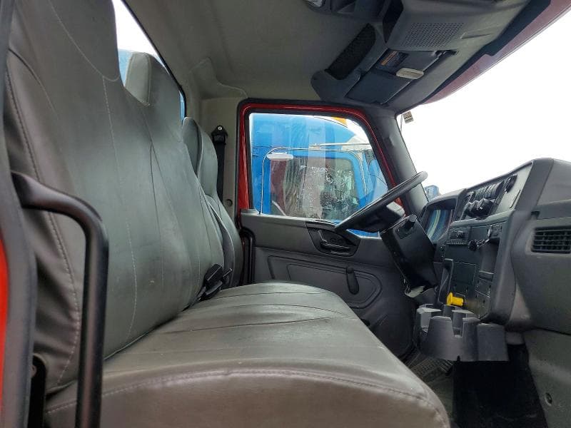 2024 INTERNATIONAL MV607 TRUCK CAB AND CHASSIS 5