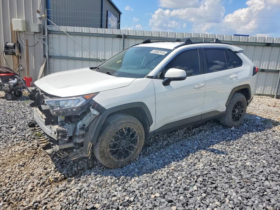 2021 TOYOTA RAV4 XLE - 1