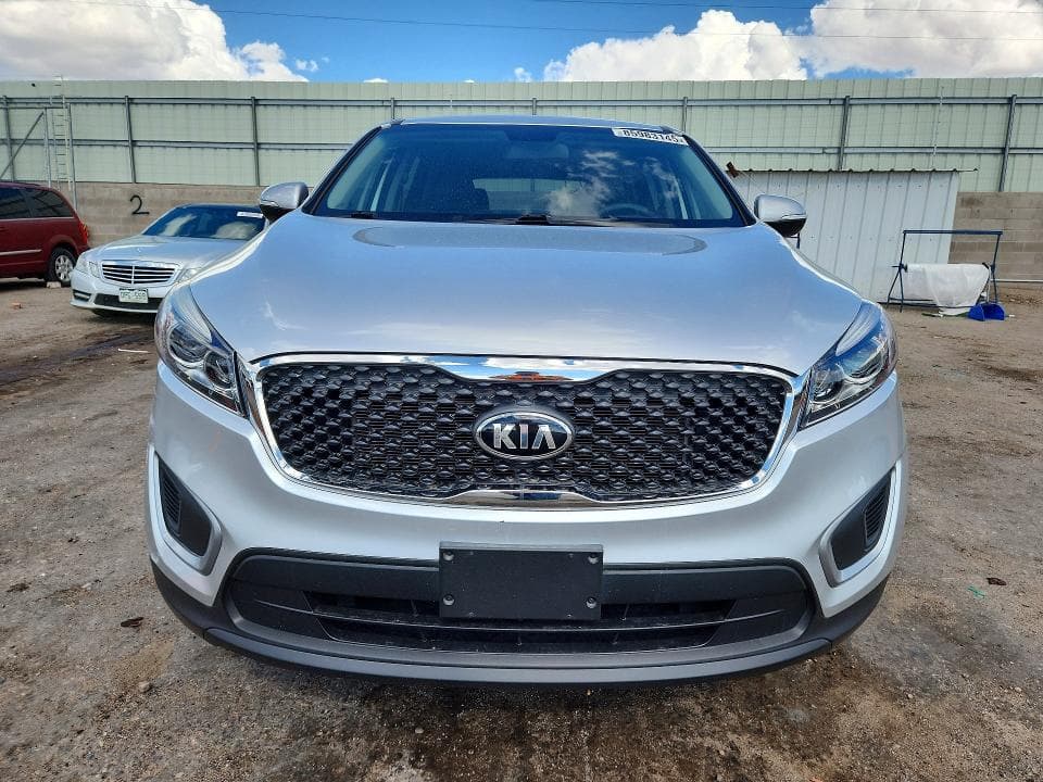 2018 KIA SORENTO L 5