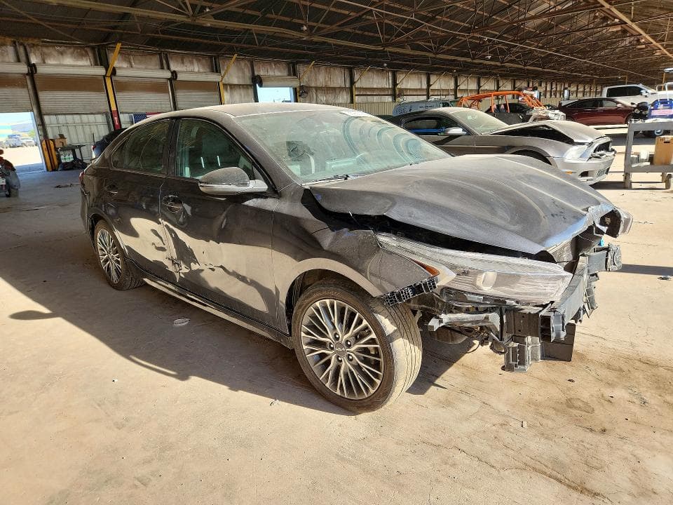 2023 KIA FORTE GT-LINE GT-LINE 4
