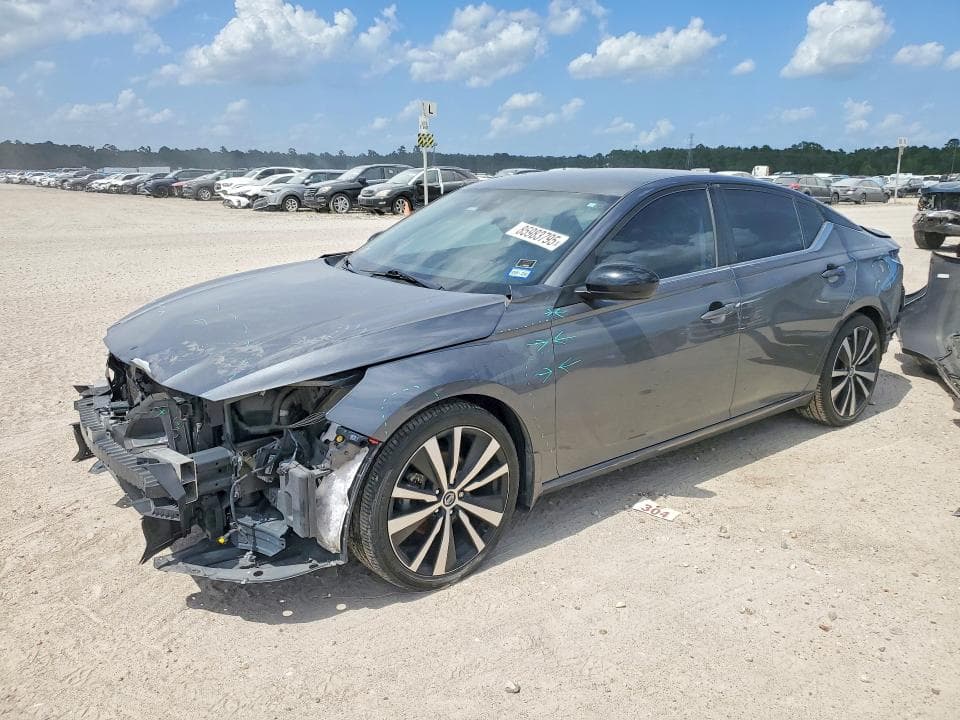 2021 NISSAN ALTIMA SR - 1