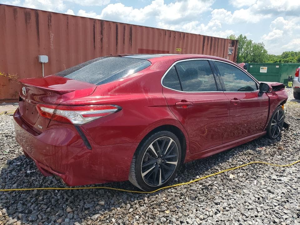 2018 TOYOTA CAMRY XSE XSE 3