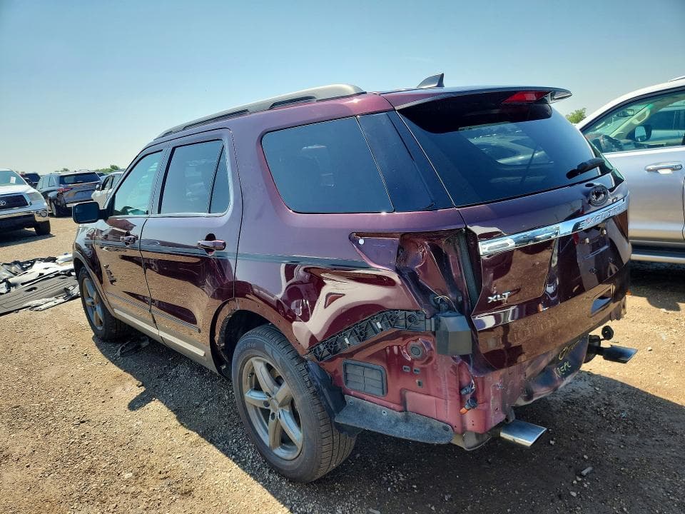 2018 FORD EXPLORER XLT 2