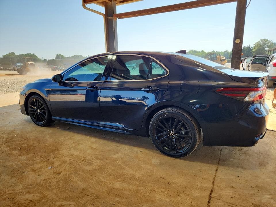 2021 TOYOTA CAMRY XSE 2