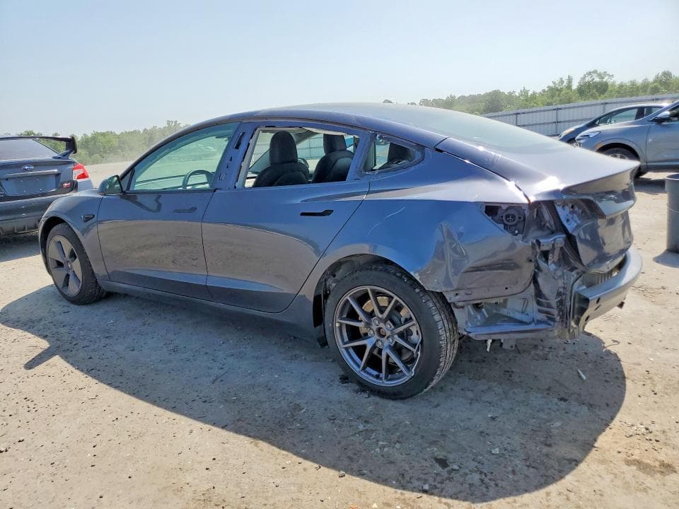 2022 TESLA MODEL 3 2