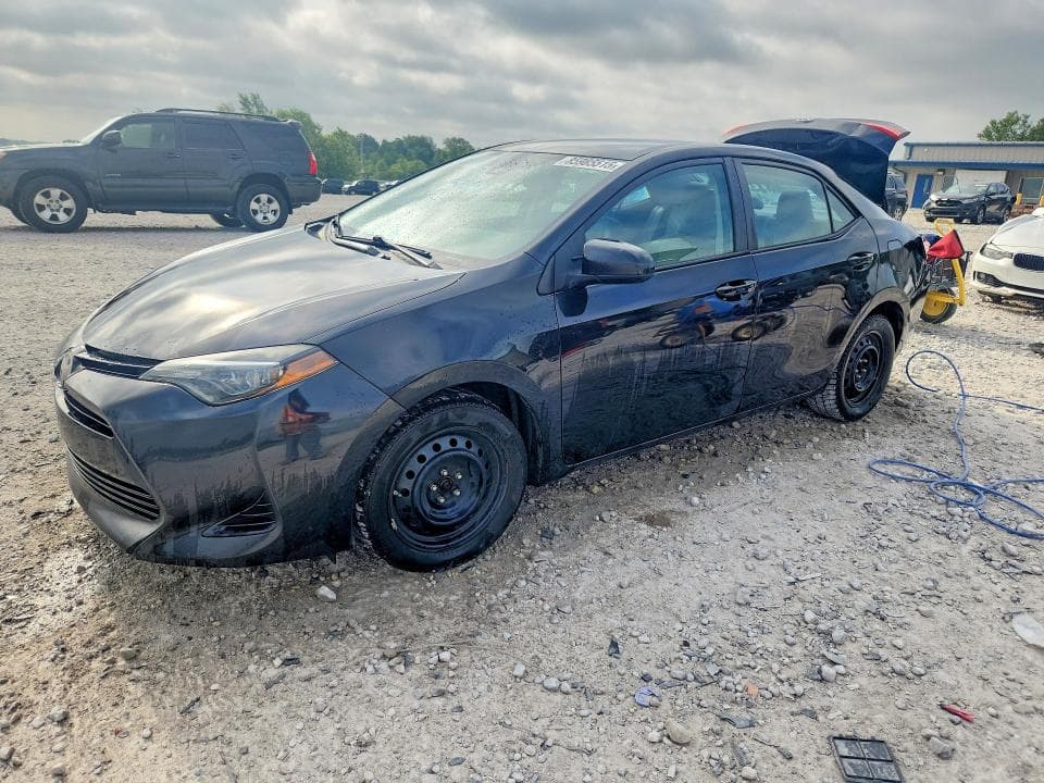 2018 TOYOTA COROLLA LE 1