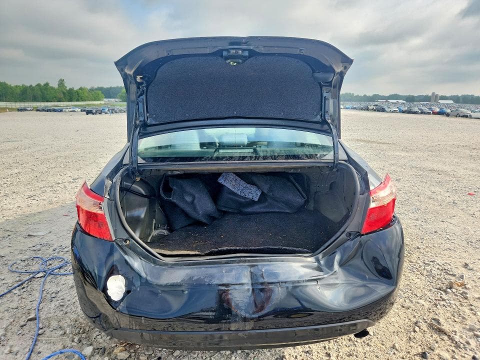 2018 TOYOTA COROLLA LE 6
